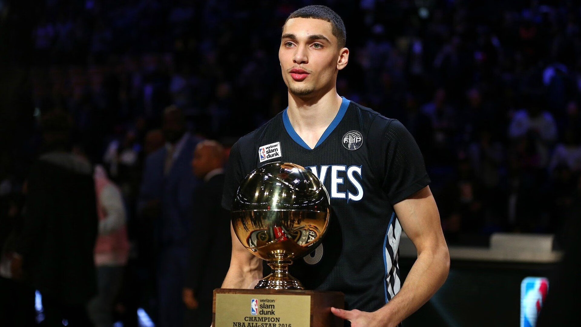 明日足总杯焦点战!利雅得新月迎战北京国安,爆冷或上演