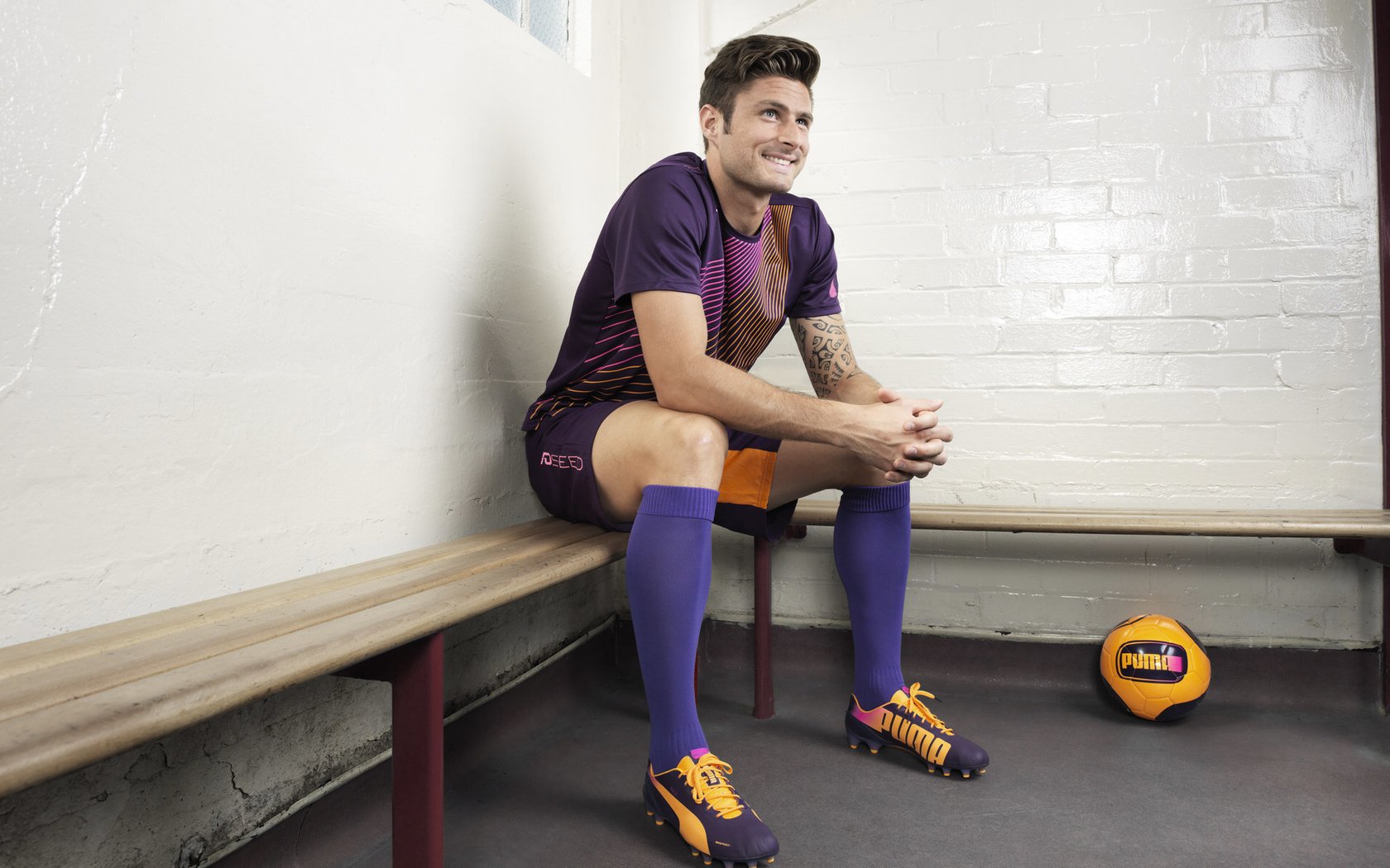 库里迎来二十赛季高光表现，拜仁球迷沸腾！