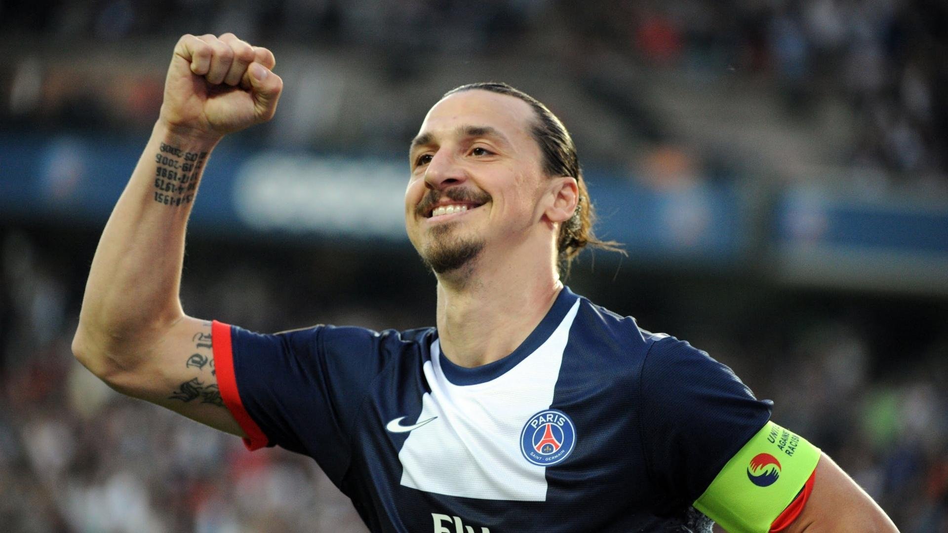 C罗迎来十五赛季高光表现，阿森纳球迷沸腾！